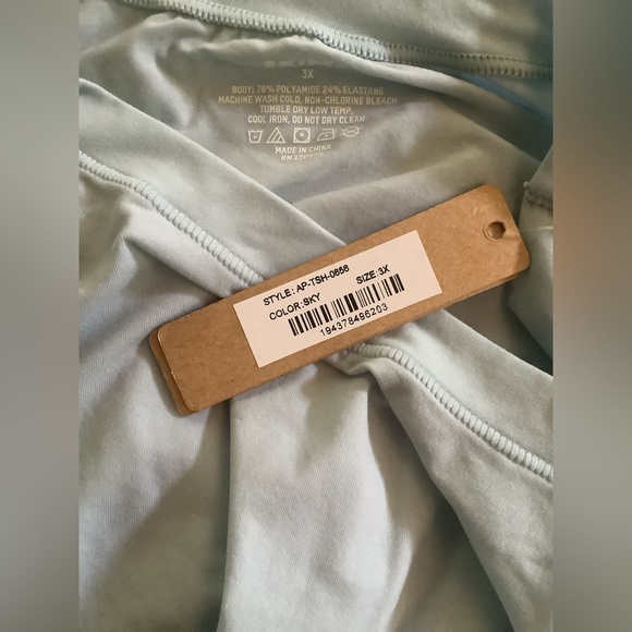 NWT SKIMS Cropped T-Shirt 4X; 3X, 2X Fit Everyone AP-TSH-0656 Wms - Picture 12 of 16